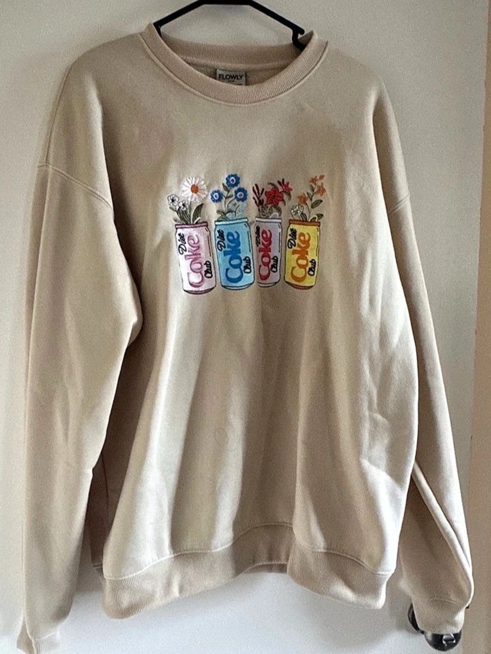 FLOWLY Graphic Crewneck Sweatshirt in Cream XL Like New